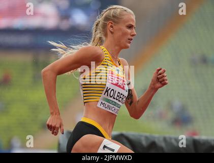 Munich, Germany. 19th Aug, 2022. Athletics: European Championships, Olympic Stadium, Semifinals, Women, 800 meters, Majtie Kolberg (Germany) starts. Credit: Soeren Stache/dpa/Alamy Live News Stock Photo