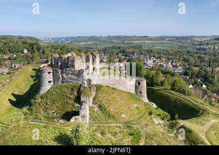 France, Seine Maritime, Arques la Bataille, the castle, 12th century fortress (aerial view) // France, Seine-Maritime (76), Arques-la-Bataille, châtea Stock Photo