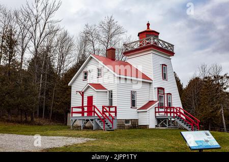 Janet Head Lighthouse is in the town of Gore Bay on Manitoulin Island, Ontario, Canada