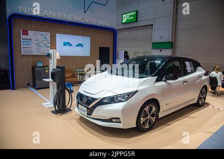 Bangkok, Thailand. 19th Aug, 2022. A Nissan LEAF car seen displayed during the event. Thailand Big Motor Sale 2022 held from 19 to 28 August 2022 at BITEC Bangna in Bangkok, showcasing 17 car brands and 4 motorcycle brands as well as electric vehicles held to boost the overall sales in Third Quarter of the year. (Photo by Peerapon Boonyakiat/SOPA Images/Sipa USA) Credit: Sipa USA/Alamy Live News Stock Photo