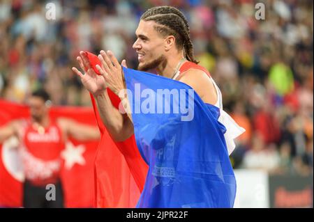 Munich, Germany. 19th Aug 2022. 19.8.2022, Munich, Olympiastadion, European Championships Munich 2022: Athletics, Wilfried Happio (France) after the mens 400m hurdles final (Sven Beyrich/SPP-JP) Credit: SPP Sport Press Photo. /Alamy Live News Stock Photo