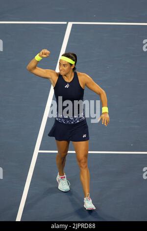 Mason, OH, USA. 18th Sep, 2022. Western and Southern Open Tennis, Mason, OH - Caroline Garcia celebrates beating Jessica Pegula. August 19, 2022 - Photo by Wally Nell/ZUMA Press (Credit Image: © Wally Nell/ZUMA Press Wire) Stock Photo