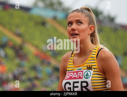 Munich, Germany. 19th Aug, 2022. Athletics: European Championships, Olympic Stadium, women, 4x100 meter relay, round 1, Alica Schmidt (Germany) after the race. Credit: Soeren Stache/dpa/Alamy Live News Stock Photo