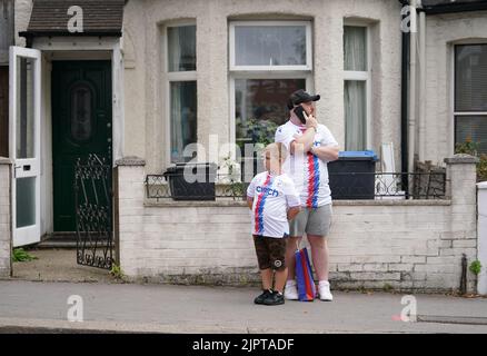 Crystal Palace fans ahead of the Premier League match at Selhurst Park, London. Picture date: Saturday August 20, 2022. Stock Photo