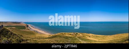 Vue panoramique estivale depuis le Cap Blanc Nez sur la côte d'opâle Stock Photo