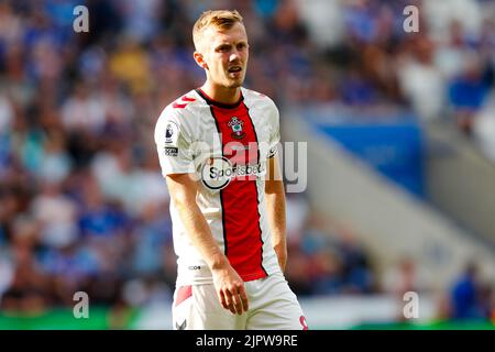 Leicester, UK. 20th August 2022; The King Power Stadium, Leicester, Leicestershire, England;  Premier League Football, Leicester City versus Southampton; James Ward-Prowse of Southampton Credit: Action Plus Sports Images/Alamy Live News Stock Photo