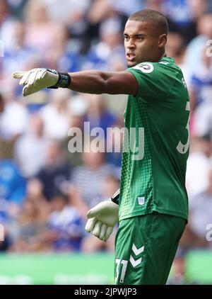 Leicester, UK. 20th Aug, 2022. Gavin Bazunu of Southampton during the Premier League match at the King Power Stadium, Leicester. Picture credit should read: Darren Staples/Sportimage Credit: Sportimage/Alamy Live News Stock Photo