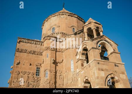 The Cathedral of the Holy Cross on Akdamar Island at Van lake in Eastern Anatolia, Turkey Stock Photo