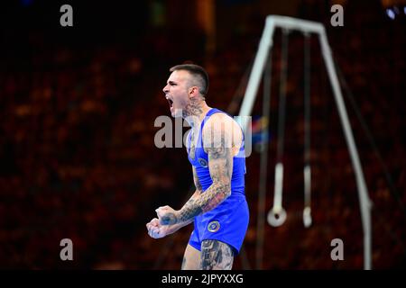 Munich, Germany. 20th Aug, 2022. Bartolini Nicola in action during Final of Artistic Gymnastic of European Champhionsh Munich 2022 in Olympiastadion, Munich, Baviera, Germany, 20/08/22 Credit: Independent Photo Agency/Alamy Live News