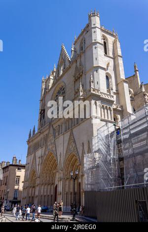 The facade of the Lyon cathedral in Place Saint Jean, Lyon, France Stock Photo