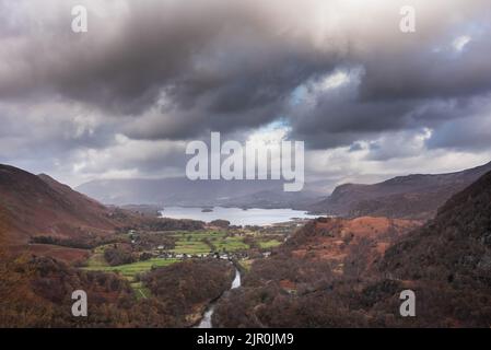 Beautiful landscape image of the view from Castle Crag towards Derwentwater, Keswick, Skiddaw, Blencathra and Walla Crag in the Lake District Stock Photo
