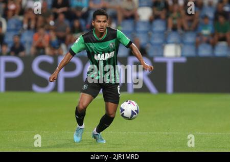 Foto Michele Nucci/LaPresse 20 Agosto 2022 - Reggio Emilia, Italia  sport calcio  Sassuolo Calcio u.s. Vs. Lecce u.s. - Campionato di calcio Serie A TIM 2022/2023 - stadio &#x201c;Mapei&#x201d; Nella foto: Rogerio (Sassuolo C.u.s.)   Photo Michele Nucci/LaPresse  August 20, 2022 - Reggio Emilia, Italy  sport soccer  Sassuolo calcio u.s. Vs. Lecce u.s.  - Italian Football Championship League A TIM 2022/2023 - &#x201c;Mapei&#x201d; stadium In the pic: Rogerio (Sassuolo C.u.s.) Stock Photo