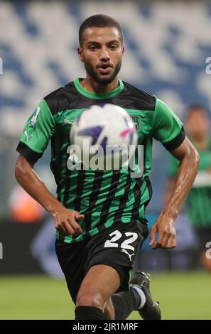 Foto Michele Nucci/LaPresse 20 Agosto 2022 - Reggio Emilia, Italia  sport calcio  Sassuolo Calcio u.s. Vs. Lecce u.s. - Campionato di calcio Serie A TIM 2022/2023 - stadio &#x201c;Mapei&#x201d; Nella foto: Jeremy Toljan (Sassuolo C.u.s.)   Photo Michele Nucci/LaPresse  August 20, 2022 - Reggio Emilia, Italy  sport soccer  Sassuolo calcio u.s. Vs. Lecce u.s.  - Italian Football Championship League A TIM 2022/2023 - &#x201c;Mapei&#x201d; stadium In the pic: Jeremy Toljan (Sassuolo C.u.s.) Stock Photo