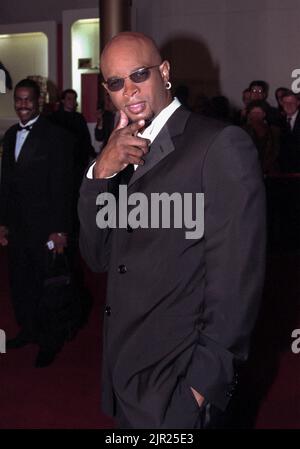 Comedian Damon Wayans during arrivals at the first Mark Twain Prize for Humor at the Kennedy Center, October 20, 1998 in Washington, DC. The award was in honor of comedian Richard Pryor. Stock Photo