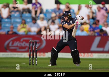 Leeds, England, 21 August 2022. Emma Lamb batting for Manchester Originals Women against Northern Superchargers Women in The Hundred at Headingley. Credit: Colin Edwards/Alamy Live News Stock Photo