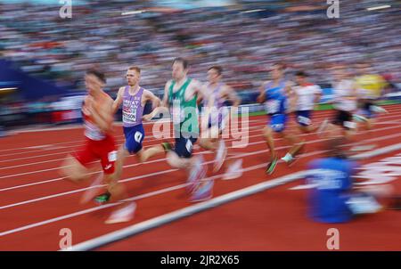 2022 European Championships - Athletics - Olympiastadion, Munich, Germany - August 21, 2022 General view during the men's 10,000m final REUTERS/Kai Pfaffenbach