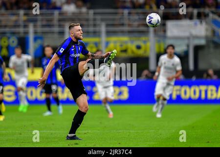 Milano, Italy. 20th, August 2022. Milan Skriniar (37) of Inter seen during the Serie A match between Inter and Spezia at Giuseppe Meazza in Milano. (Photo credit: Gonzales Photo - Tommaso Fimiano). Stock Photo