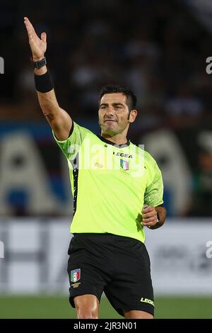 Bergamo, Italy. 21st Aug, 2022. Rafael Leao warms-up before the Serie A ...