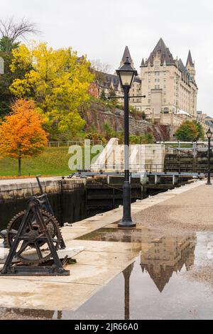 Rideau Canal Rideau Waterway autumn red leaves scenery. Fall foliage in Ottawa, Ontario, Canada. Stock Photo