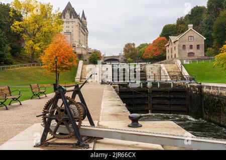 Rideau Canal Rideau Waterway autumn red leaves scenery. Fall foliage in Ottawa, Ontario, Canada. Stock Photo