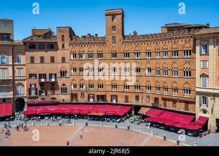 Elevated view of the medieval buildings surrounding Piazza del Campo in Siena, Tuscany, Italy Stock Photo