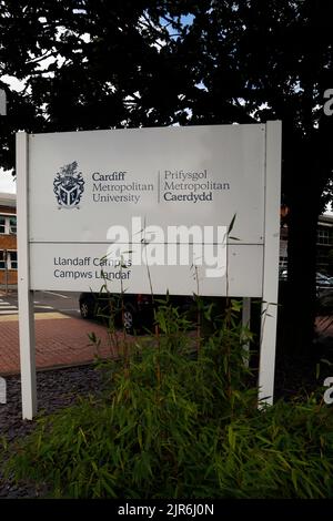 Cardiff Metropolitan University board outside main building. Cardiff. August 2022. bilingual. Stock Photo