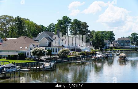 Rehoboth Beach, Delaware, U.S.A - August 13, 2022 - The luxury waterfront homes by the bay in the summer Stock Photo