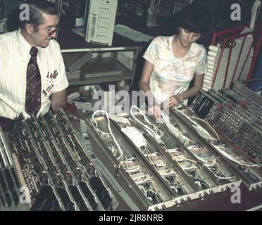 A761187 GENERAL DYNAMICS FLORIDA FABRICATING JONES (Project Engineer) SEP 27 76EG&G/NTS PHOTO LAB Publication Date: 9/27/1976  ASSEMBLY BUILDING; COMPONENTS; EDGERTON, GERMESHAUSEN & GRIER; EG&G; ELECTRONIC FABRICATION; ELECTRONICS MANUFACTURING; EQUIPMENT & INSTRUMENTS; FABRICATING; FABRICATION; FEMALE; FLORIDA FABRICATING; GENERAL DYNAMICS; INSPECTING; INSTRUMENTS & EQUIPMENT; MALE; MAN (ADD MALE MODIFIER); NEVADA; NEVADA TEST SITE; NTS; NUCLEAR ENERGY TECHNOLOGY; TABLES; TEST SITES; WOMAN (ADD FEMALE MODIFIER)  historical images. 1972 - 2012. Department of Energy. National Nuclear Security Stock Photo