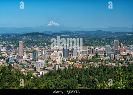 Downtown Portland, Oregon  USA from Pittock Mansion. Stock Photo