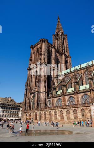 iconic Strasbourg Cathedral (Cathédrale Notre-Dame de Strasbourg) in Alsace Stock Photo