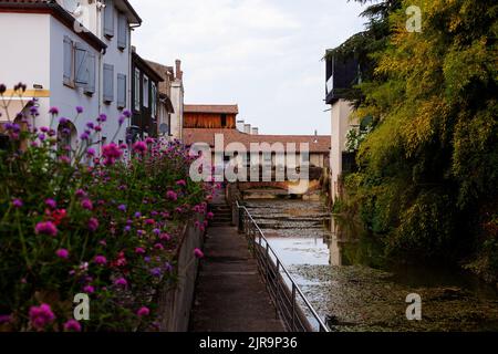 View of the little bridge in the town of Aire sur l'Adour in the New Aquitaine. France Stock Photo