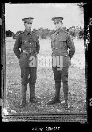 Copy of a portrait of two Riflemen of the New Zealand Rifle Brigade, inscribed McDougal, 1915-1920, Wellington, by Berry & Co. Stock Photo