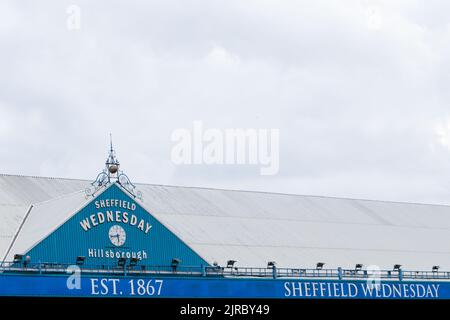 Sheffield, UK. 23rd Aug, 2022. A view of the Sheffield Wednesday clock face inside Hillsborough Stadium, Home Stadium of Sheffield Wednesday in Sheffield, United Kingdom on 8/23/2022. (Photo by Ben Early/News Images/Sipa USA) Credit: Sipa USA/Alamy Live News Stock Photo