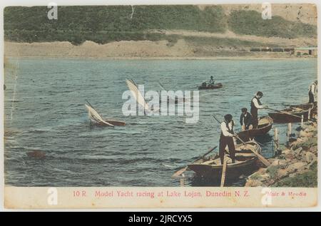 Model Yacht racing at Lake Logan, Dunedin, New Zealand, 1909, Dunedin, by Muir & Moodie. Stock Photo