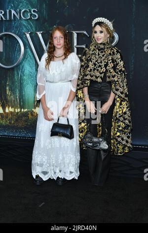 Scarlet Eisner and Stacey Bendet attend 'The Lord Of The Rings: The Rings Of Power' New York Screening at Lincoln Center on August 23, 2022 in New Yor Stock Photo