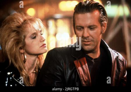 ELLEN BARKIN, MICKEY ROURKE, JOHNNY HANDSOME, 1989 Stock Photo