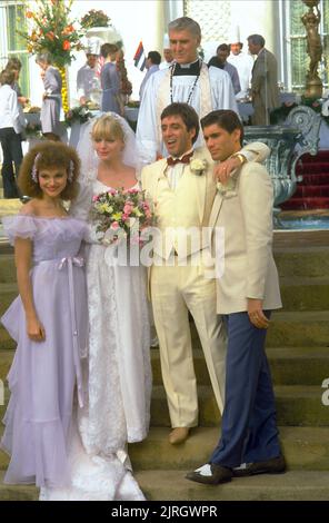 MARY ELIZABETH MASTRANTONIO, MICHELLE PFEIFFER, AL PACINO, STEVEN BAUER, SCARFACE, 1983 Stock Photo