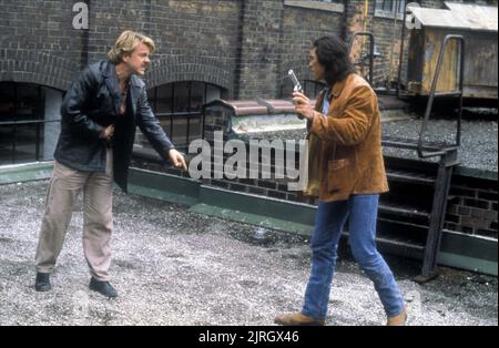 KIEFER SUTHERLAND, LOU DIAMOND PHILLIPS, RENEGADES, 1989 Stock Photo