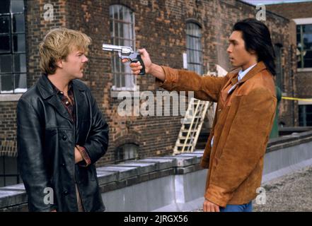 KIEFER SUTHERLAND, LOU DIAMOND PHILLIPS, RENEGADES, 1989 Stock Photo