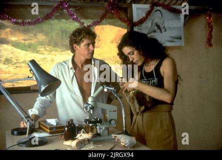 WILLIAM KATT, SEAN YOUNG, BABY: SECRET OF THE LOST LEGEND, 1985 Stock Photo