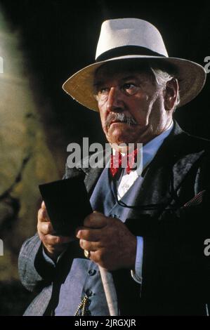 PETER USTINOV, APPOINTMENT WITH DEATH, 1988 Stock Photo