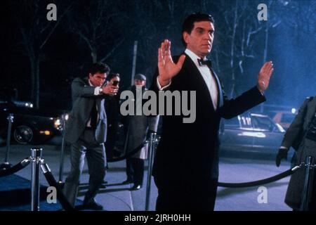 TOM BERENGER, ANDREAS KATSULAS, SOMEONE TO WATCH OVER ME, 1987 Stock Photo