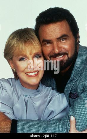 JULIE ANDREWS, BURT REYNOLDS, THE MAN WHO LOVED WOMEN, 1983 Stock Photo