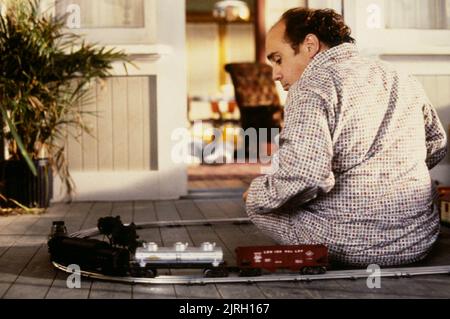 DANNY DEVITO, THROW MOMMA FROM THE TRAIN, 1987 Stock Photo