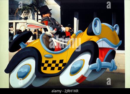 ROGER RABBIT, BENNY THE CAB, BOB HOSKINS, WHO FRAMED ROGER RABBIT, 1988 Stock Photo