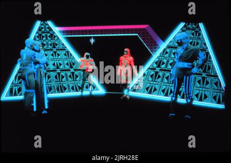 GENERAL COMPUTER SCENE, TRON, 1982 Stock Photo