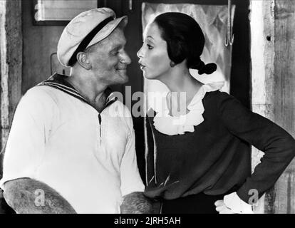 ROBIN WILLIAMS, SHELLEY DUVALL, POPEYE, 1980 Stock Photo