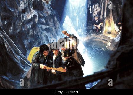 JONATHAN KE QUAN, SEAN ASTIN, COREY FELDMAN, MARTHA PLIMPTON, THE GOONIES, 1985 Stock Photo