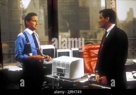 MICHAEL DOUGLAS, CHARLIE SHEEN, WALL STREET, 1987 Stock Photo