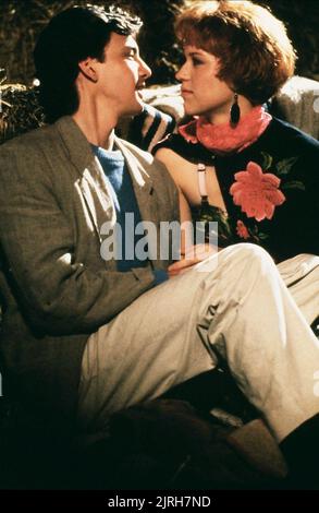 ANDREW MCCARTHY, MOLLY RINGWALD, PRETTY IN PINK, 1986 Stock Photo